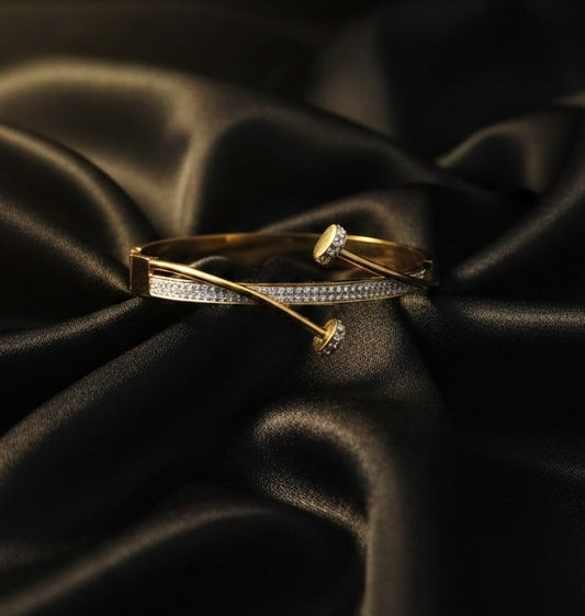 𝗖𝗲𝗹𝗲𝘀𝘁𝗲 𝗖𝗿𝘆𝘀𝘁𝗮𝗹 𝗖𝘂𝗳𝗳